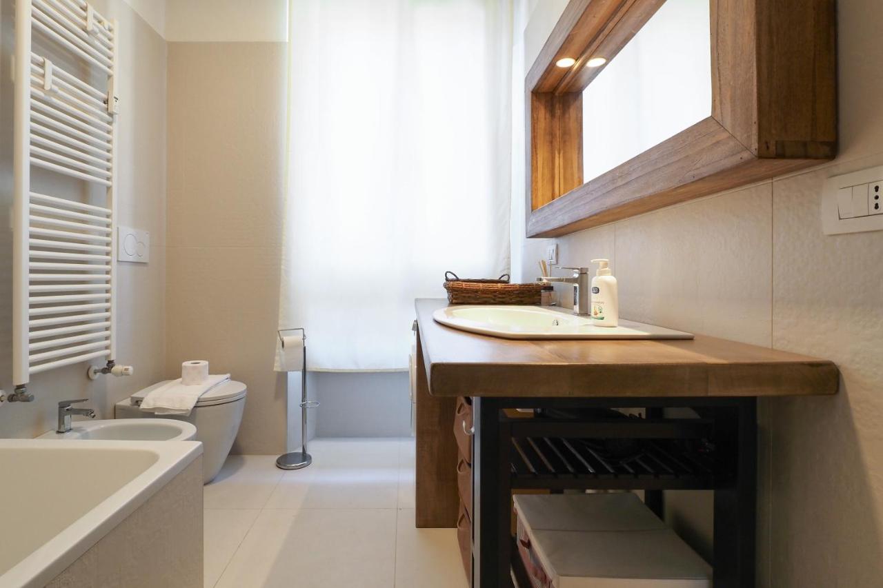 Primopiano - Cantoni Apartment Милано Екстериор снимка